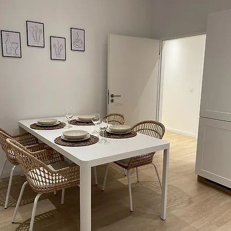 Apartamento Stadtjuwel: Zentral & Modern *