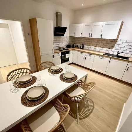Apartamento Stadtjuwel: Zentral & Modern *