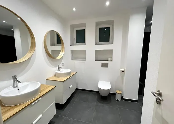 Stadtjuwel: Zentral & Modern Daire Lichtenfels (Bavaria)
