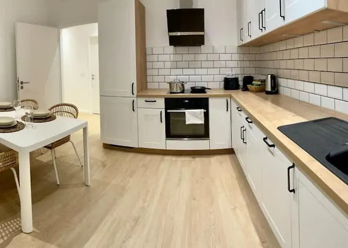 דירה Stadtjuwel: Zentral & Modern *